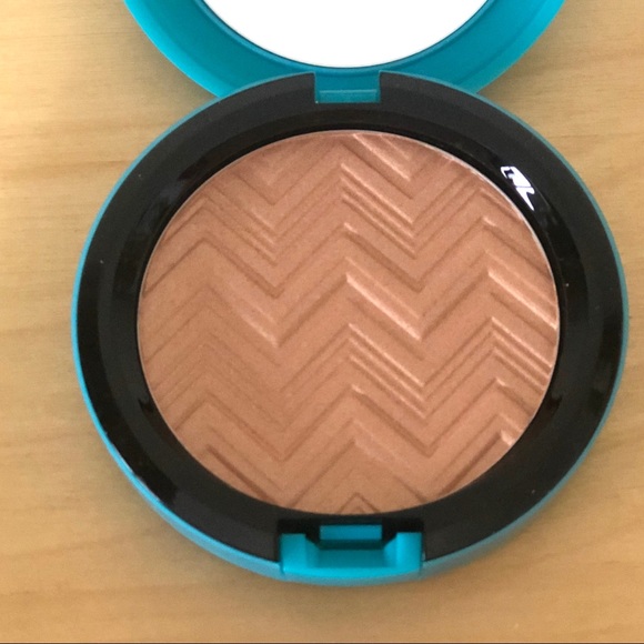 MAC Patrick Starr Hot and Heavy Face Powder - Picture 1 of 5